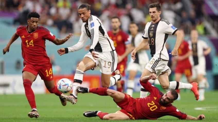 España empata 1-1 con una Alemania que se mantiene viva en el Mundial