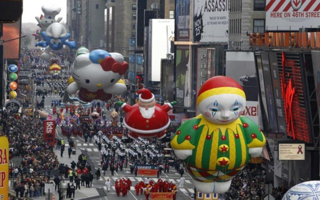 Globos y estrellas animaron el gran desfile de Acción de Gracias de Nueva York