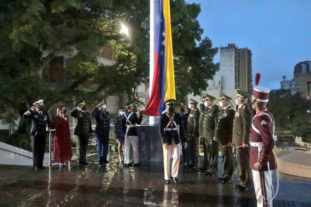 GNB conmemora 216 años de la Bandera Nacional en Caracas