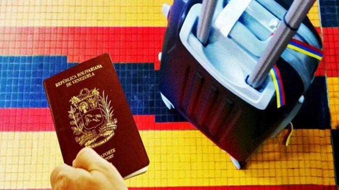 Venezolanos fuera del país tendrán que pagar 120$ por aranceles consulares antes de solicitar trámites del pasaporte